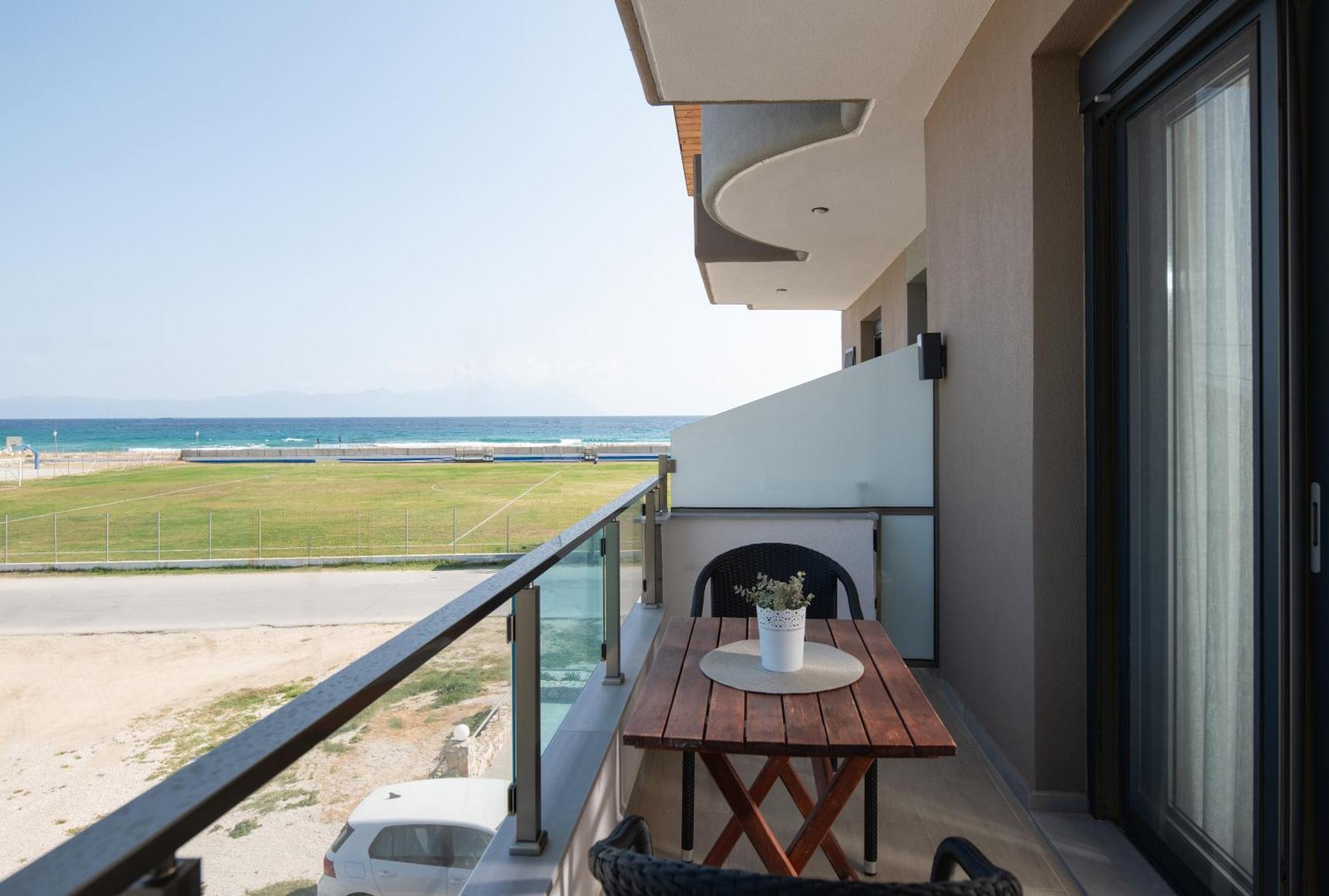 Vrahakia Beach Sarti Exterior photo